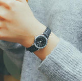 New Fashion Style Leather Watch Women Vintage