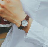 New Fashion Style Leather Watch Women Vintage