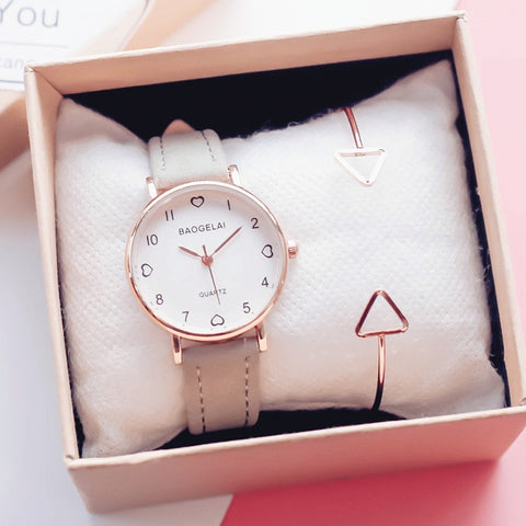 Love scale simple women quartz watch with vintage