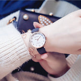 Love scale simple women quartz watch with vintage